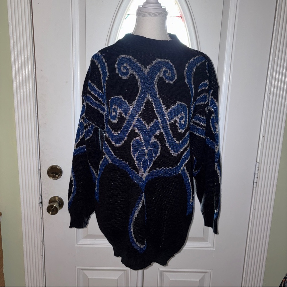 Vintage Ellen-D Black and Blue Patterned Sweater